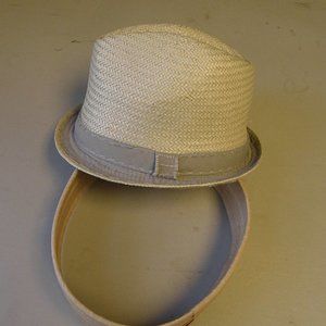 New Beige straw Fedora with gray band Large